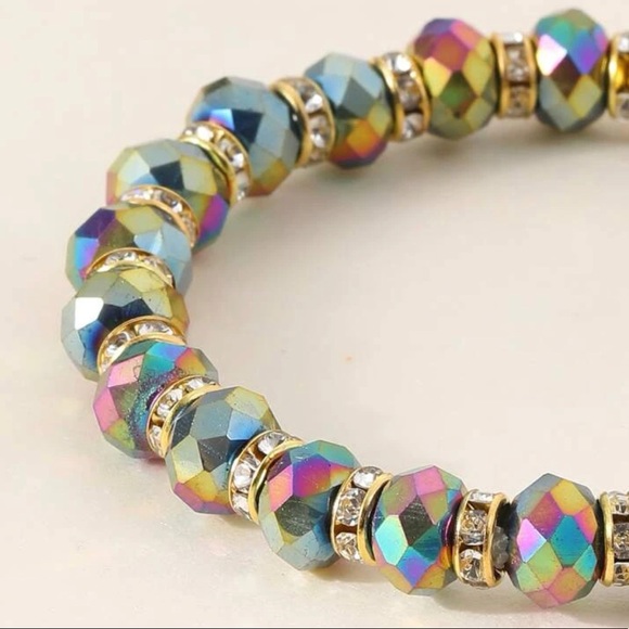 🎉HP🎉 🦋 3/$24 Beaded multicolored crystal/rhinestone bracelet / NWOT - Picture 4 of 4